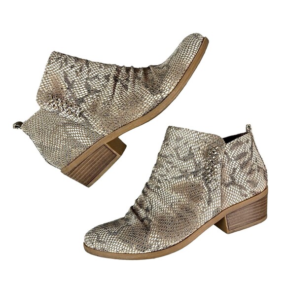 BareTraps Grafton Ankle Boots  Women's Size 9.5  Tan Snake Embossed - Picture 1 of 13